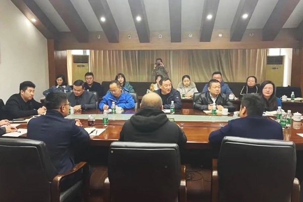 南昌市政建設(shè)集團江西中慧公司調(diào)研學(xué)習2-600400.jpg