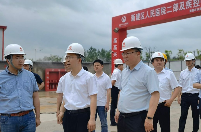 新建區(qū)委常委、常務(wù)副區(qū)長賈中強到新建區(qū)職業(yè)技術(shù)學(xué)校新校區(qū)建設(shè)項目、新建區(qū)人民醫(yī)院二部及疾控中心項目調(diào)研