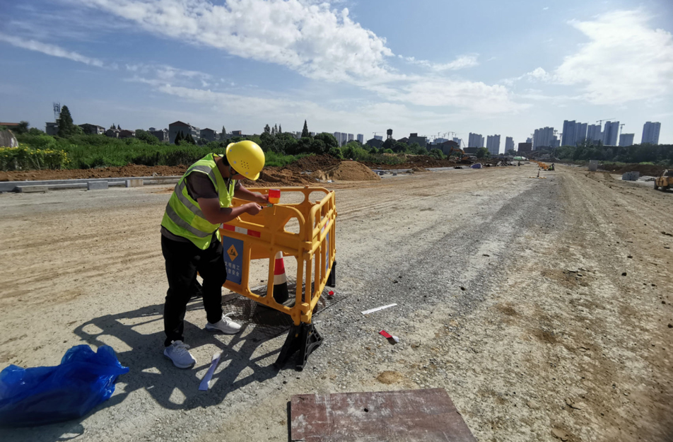 南昌市政建設(shè)集團(tuán)95后安全員譜寫一線安全“主旋律” 南昌市政建設(shè)集團(tuán)95后安全員譜寫一線安全“主旋律”