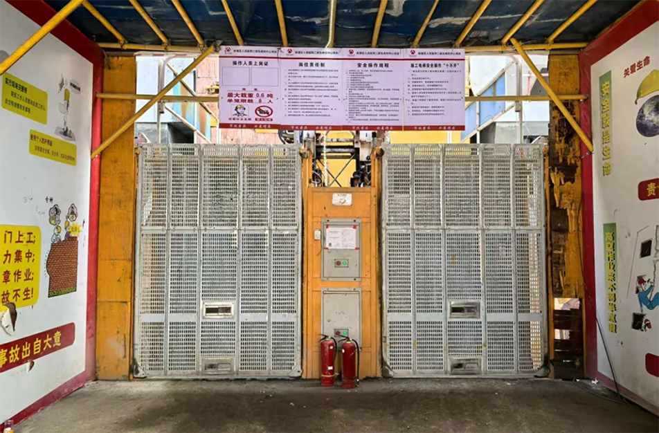 南昌市政建設(shè)集團有限公司緊急開展強對流天氣專項安全檢查，全面排查設(shè)備加固、用電安全、排水防澇及應(yīng)急物資，筑牢極端天氣施工安全防線